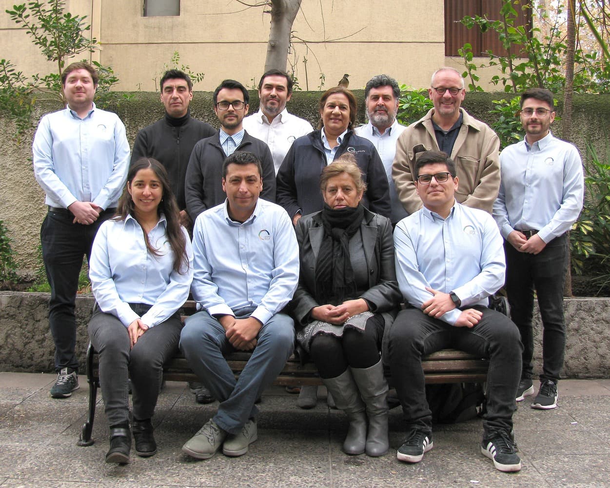 Equipo Grupo IASA en terreno